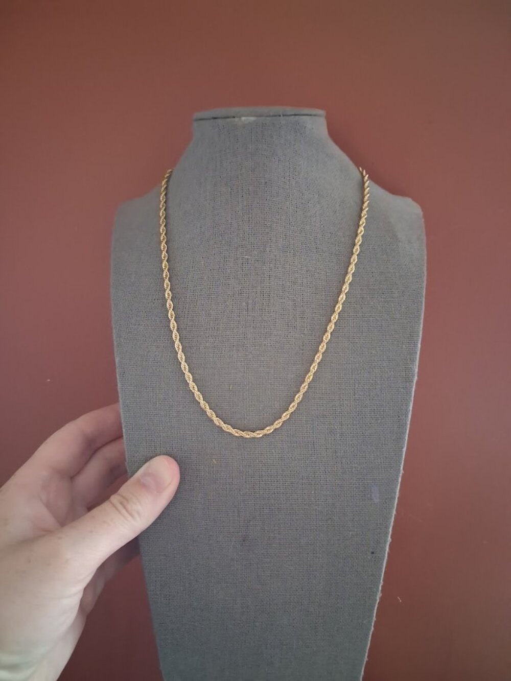 17 inch Ambassador chain necklace